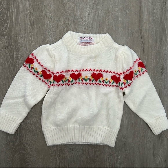 Vintage Izod White Crew Neck Sweater With Hearts Size 2T - Picture 1 of 3